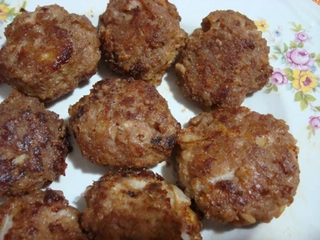 Kıymalı Köfte Nasıl Yapılır? Kıymalı Köfte Nasıl Yapılır?