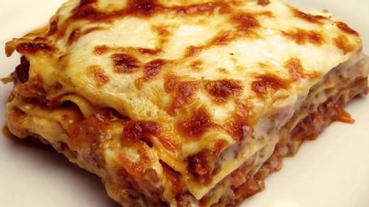 Beşamel Soslu Kıymalı Makarna Tarifi ve Malzemeleri