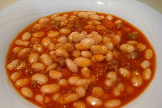 Kıymalı Kuru Fasulye Tarifi ve Malzemeleri