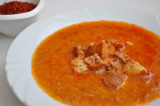 Kıymalı Tarhana Çorbası Tarifi ve Malzemeleri