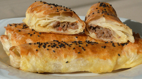 Kıymalı Çörek Tarifi ve Malzemeleri