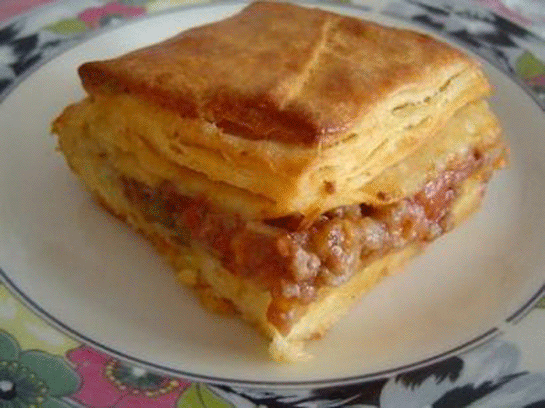 Kıymalı Kömbe Tarifi ve Malzemeleri