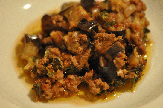 Kıymalı Patlıcan Musakka