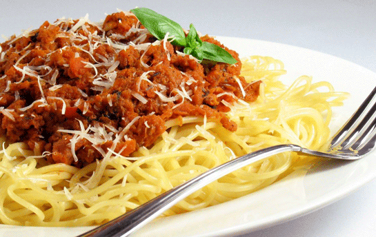 Kıymalı Soslu Makarna