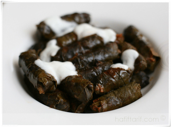 Kıymalı Yaprak Sarma Tarifi ve Malzemeleri